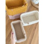 Horgolt pelenkatartó kosár