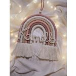 Névre szóló makramé szivárvány falidísz - M méret